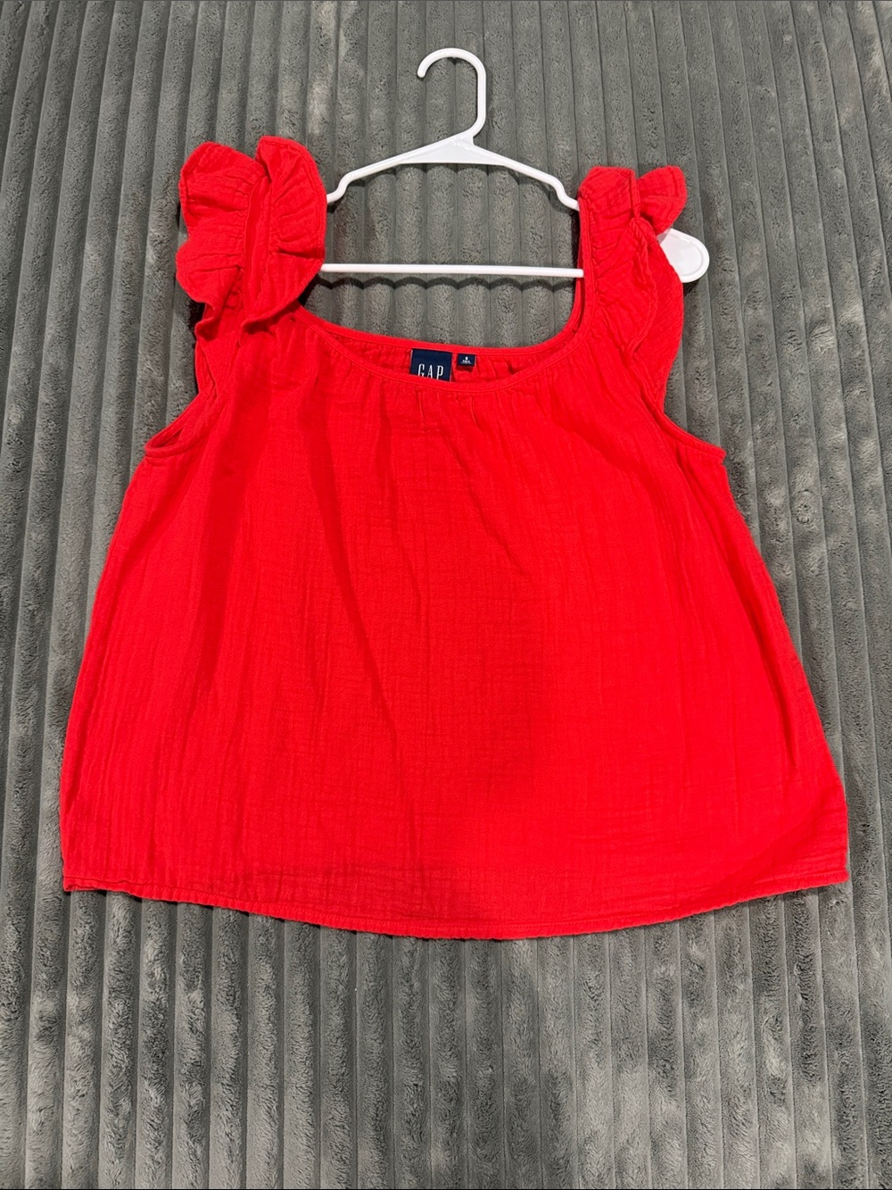 GAP Women's Bright Red Ruffle Strap Tank
